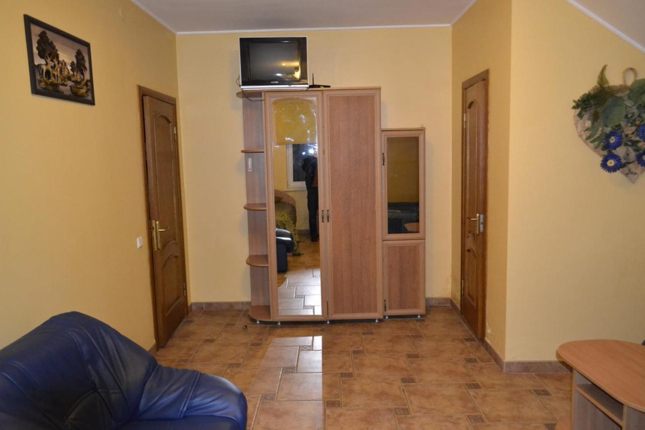 Hotel Rava-Ruska Εξωτερικό φωτογραφία